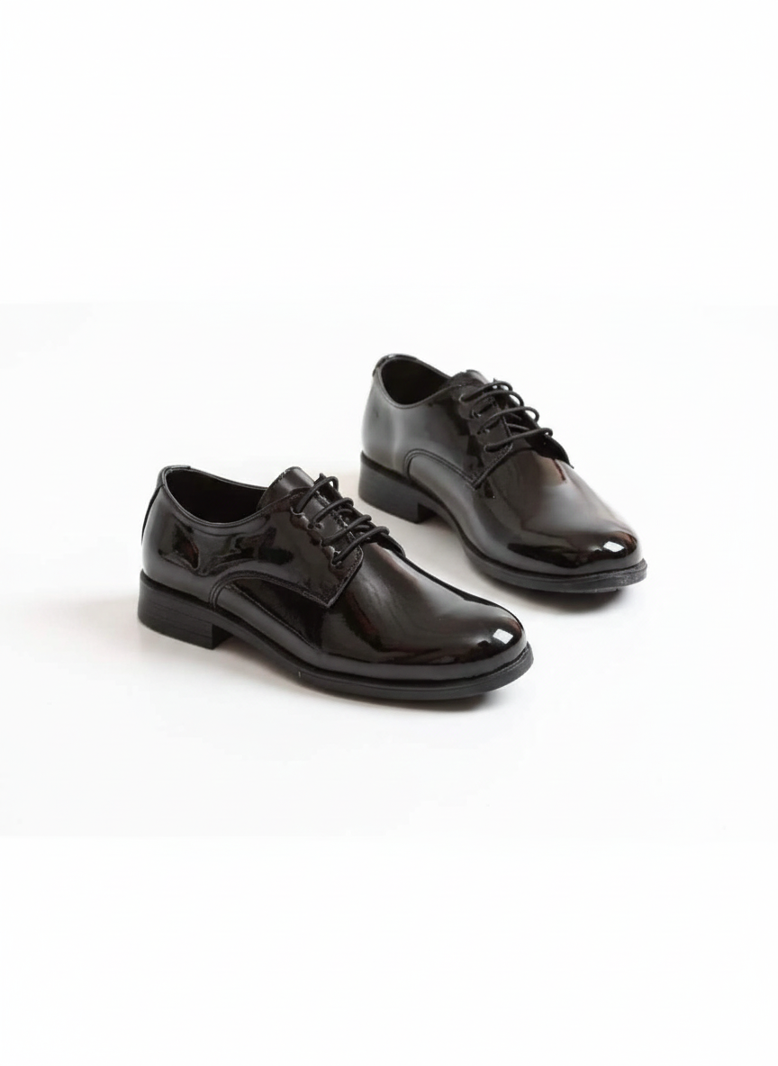 Soulier noir vernis haut de gamme